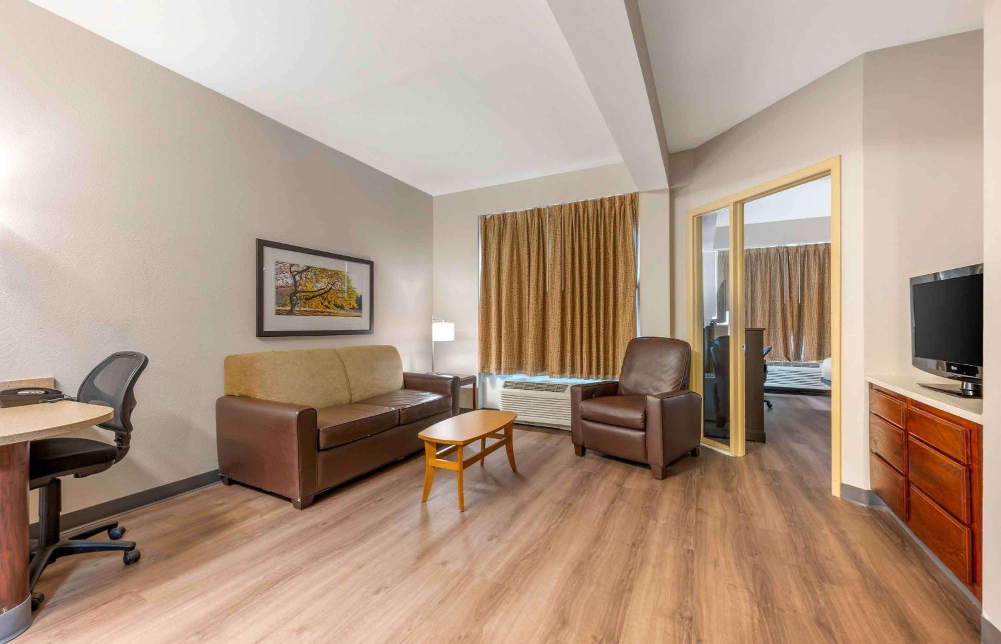 Extended Stay America Suites - Indianapolis - Airport - W Southern Ave Luaran gambar